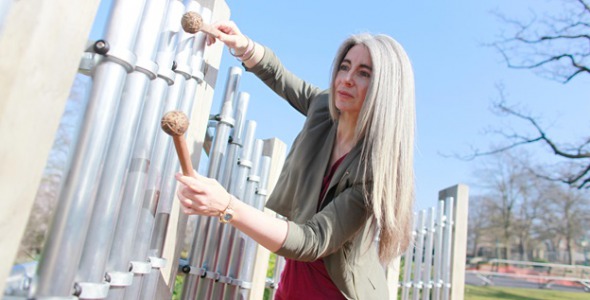 Feeling Sound: Evelyn Glennie in Conversation with Colin Blakemore